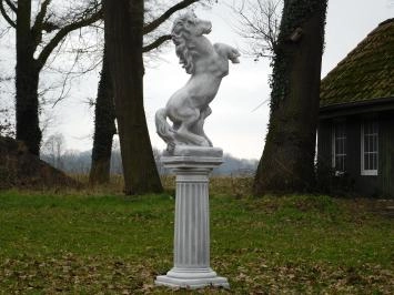Cheval - sur socle - statue animalière en pierre - 150 cm - classique
