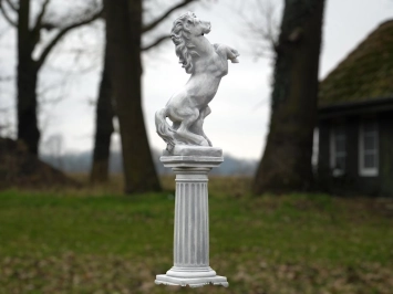 Cheval sur socle - statue animalière en pierre - 150 cm - classique