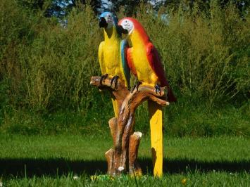 Statue Papageien auf Baumstumpf, Polystone, in Farbe