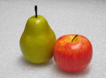 Decoratieve Appel en Peer – Kunstfruit