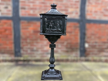 Staande brievenbus, zwart, gietijzeren postbus, zwaar