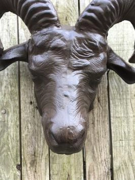 Déco murale métal - tête de bélier - lourde - marron