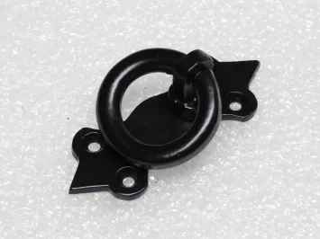 Schwarzer Ringgriff aus Eisen – 8 cm – Retro-Schrankbeschläge