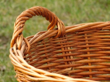 Panier vintage en osier - grand format - rotin - pour couvertures et autres