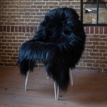 Schwarzes isländisches Schaffell, Teppich für Sofa oder Stuhl, stilvolles Fell