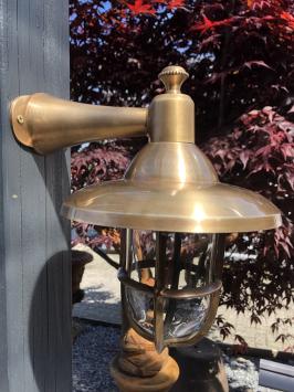 Outdoor lamp, scheepslamp, messing-koper.