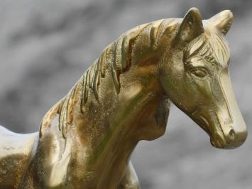 Cheval - statue en aluminium - 46 cm - doré - détaillé