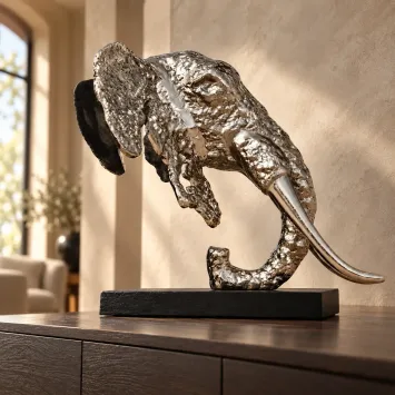 Tête d'éléphant – 48 cm – sculpture en aluminium sur socle en bois