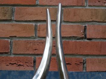 Set abstrakte Skulpturen – 130 cm – silberfarben – Aluminium mit Marmorsockel – robust