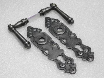 Set Deurbeslag - Klinken Windsor + Deurplaten Royale PC 92 - Gietijzer Verzinkt