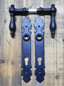 Set Türgriffe mit  Türbeschlägen PZ92 – Antikes Eisen – ORB-Finish