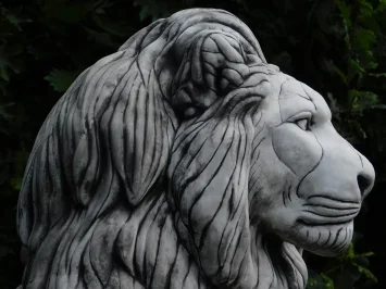 Set de lions en pierre - XXL 135 cm - blanc avec accents foncés