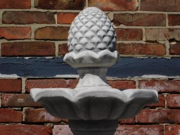 Fontaine en pierre - avec pomme de pin - 140 cm - gracieuse - blanche