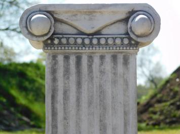 Socle classique – pierre massive – 70 cm – Colonne ionique