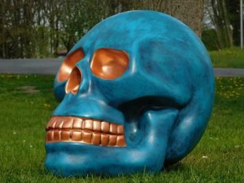 Großer Totenkopf 60 x 65 cm – blau mit Bronze – Polystone