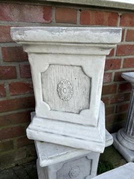 Socle en pierre - carré - 37 cm - pierre massive - classique