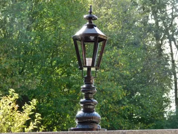 Lanterne sur socle noire – lampe extérieure – 83 cm