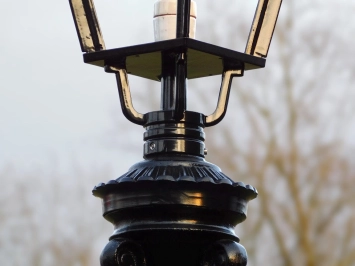 Außenleuchte auf Sockel – 103 cm – schwarz – klassische Gartenleuchte