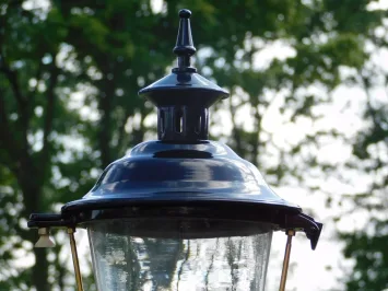 Klassische Standleuchte – 70 cm – schwarz – Aluminium Außenleuchte