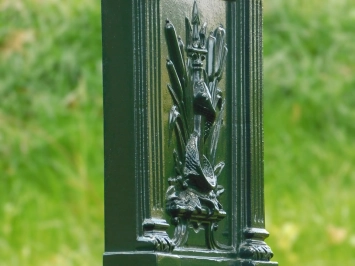 Fontaine sur pied – 89 cm – aluminium vert avec lavabo