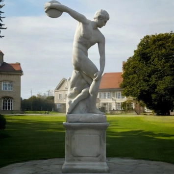 Grande statue d'un lanceur de disque - 230 cm - Pierre moulée vintage