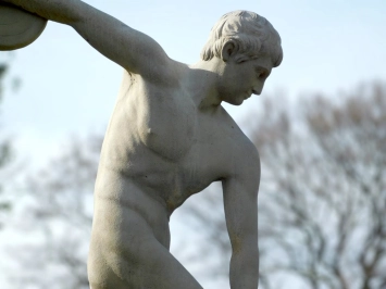 Groot Standbeeld van een Discuswerper - 230 cm - Vintage Gietsteen