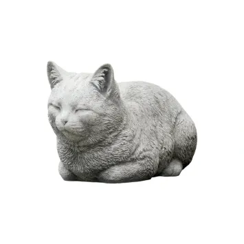 Beeld kat liggend – steen – decoratief tuinbeeld – 30 cm