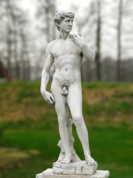 David op sokkel - stenen tuinbeeld - 170 cm - klassiek wit