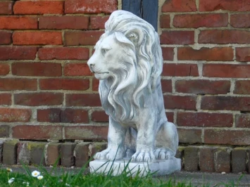 Leeuwenbeeld van steen - figuur voor buiten - zwaar beton