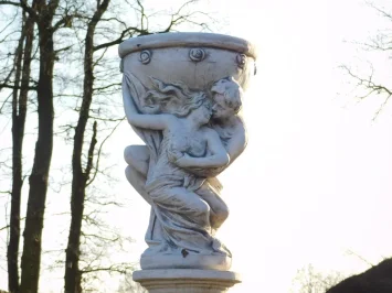 Mann und Frau mit Schale – Klassische Gartenstatue – Stein