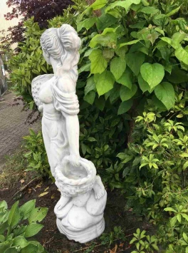 Frau mit Körben - Steinstatue - 138 cm - detailreich