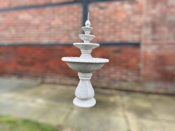 Fontaine de jardin à 4 vasques – 135 cm – pierre massive