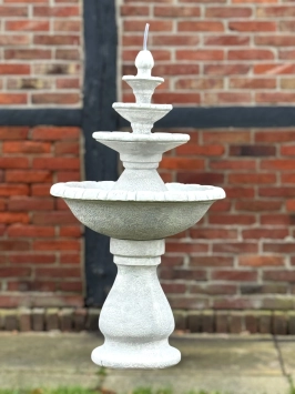 Fontaine de jardin à 4 vasques – 135 cm – pierre massive