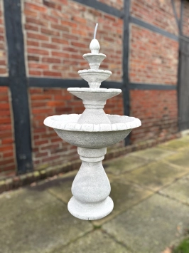 Fontaine de jardin à 4 vasques – 135 cm – pierre massive