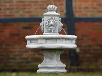 Fontaine lion XL - 125 cm - pierre - avec becs verseurs