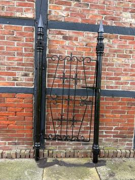Antikes Gartentor - Schwarz - Vintage