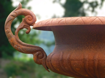 Vase de jardin en fonte - sur socle - 112 cm - rustique