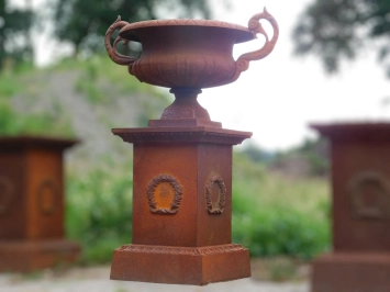 Gietijzeren tuinvaas - op sokkel - 112 cm - rustiek