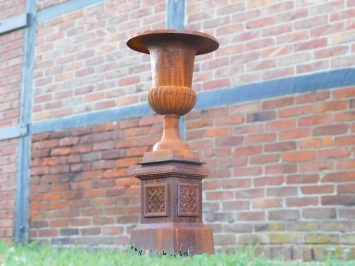 Vase de jardin sur piédestal - oxyde - 128 cm - de style baroque français