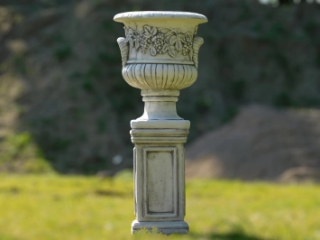 Vase de jardin avec raisins sur piédestal - 97 cm - Pierre