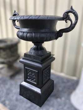 Vase de jardin sur pied – 110 cm – fonte – noir classique