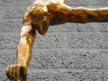 Statue de Turner, ATR à un bras