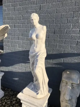 Vénus de Milo - sur socle - pierre - 160 cm - blanc classique