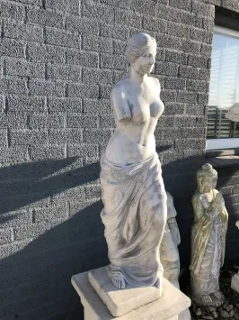 Vénus de Milo - sur socle - pierre - 160 cm - blanc classique
