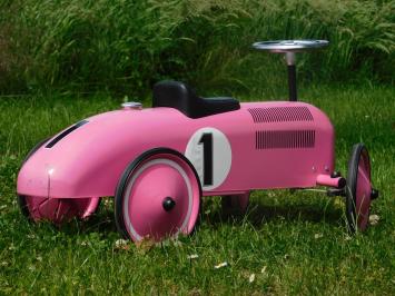 Voiture rose vintage – métal – Vilac – 80 cm – voiture pour enfants