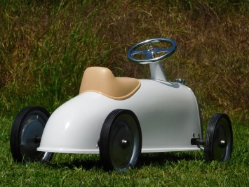 Vintage-Auto, weiß – Metall – 85 cm – einzigartige Dekoration
