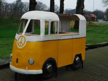 Vintage-Foodtruck-Bar aus Metall und Holz – exklusiv