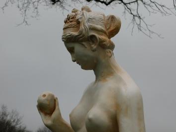 Frau mit Apfel - Polystone Statue - 115 cm - weiß/orange