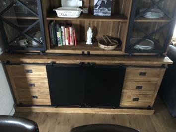 Prachtige industriële wandkast, koloniaal hout met metalen afwerking. TOPSTUK!! LAATSTE!!