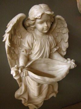 Engel figuur als vogel bad, Polystein